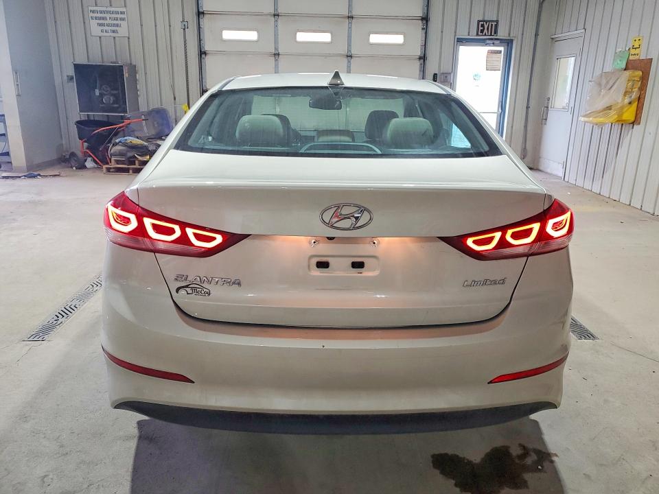 Продажа на аукционе авто 2017 Hyundai Elantra, vin: 5NPD84LF5HH105715, номер лота: 57688986
