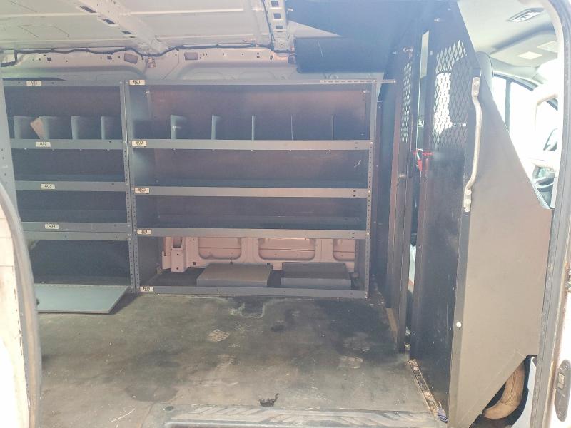 56568586 :رقم المزاد ، 1FTNR1YMXFKA12324 vin ، 2015 Ford Transit مزاد بيع