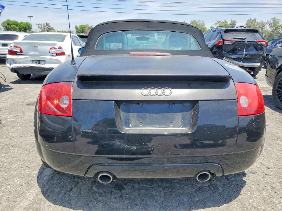 2001 Audi Tt მანქანა იყიდება აუქციონზე, vin: TRUUT28N811029283, აუქციონის ნომერი: 55846326