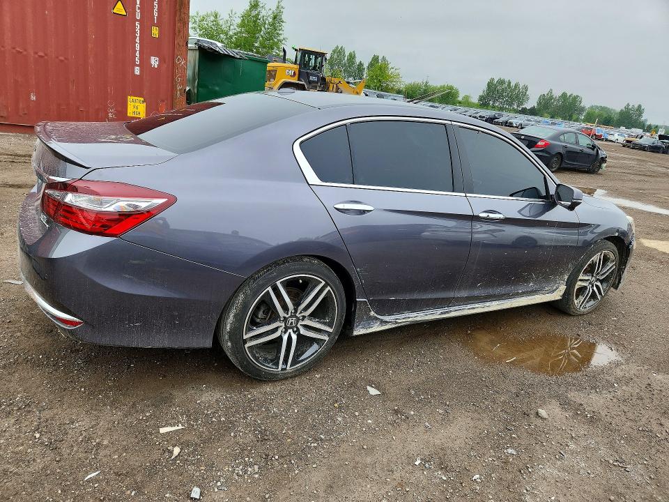 Продаж на аукціоні авто 2017 Honda Accord, vin: 1HGCR3F94HA800429, номер лоту: 56563616