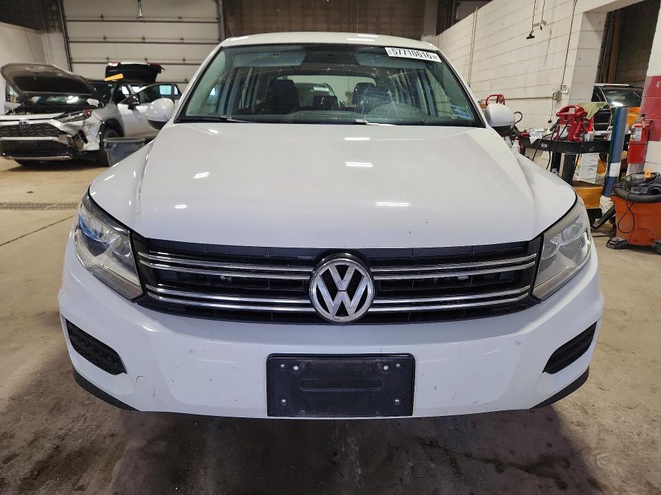 Продаж на аукціоні авто 2012 Volkswagen Tiguan, vin: WVGCV7AX7CW504710, номер лоту: 57710616