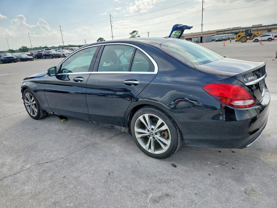 Продажа на аукционе авто 2017 Mercedes-benz C, vin: 55SWF4JBXHU233203, номер лота: 58492226