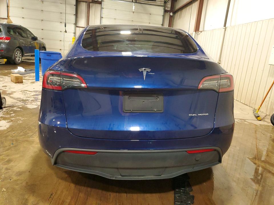 58740446 :رقم المزاد ، 7SAYGDEE5PF662083 vin ، 2023 Tesla Model Y مزاد بيع