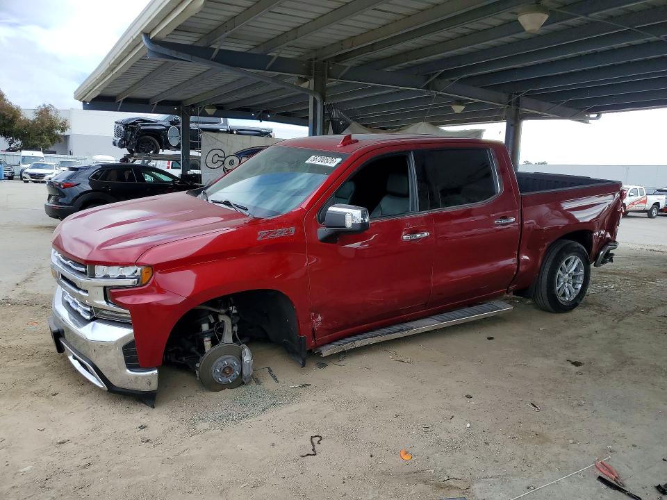 Auction sale of the 2019 Chevrolet Silverado, vin: 1GCUYGED4KZ419661, lot number: 56700526