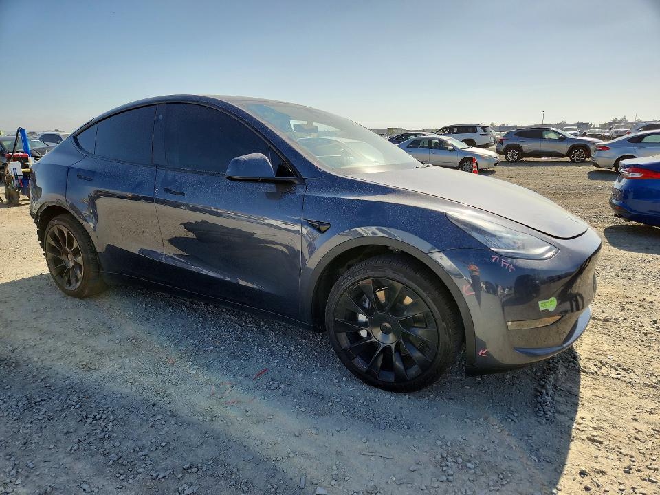 56458776 :رقم المزاد ، 7SAYGDEE5PA027538 vin ، 2023 Tesla Model Y مزاد بيع