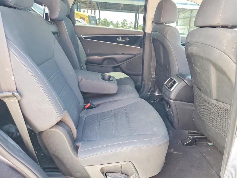2019 Kia Sorento მანქანა იყიდება აუქციონზე, vin: 5XYPG4A38KG529624, აუქციონის ნომერი: 57759056