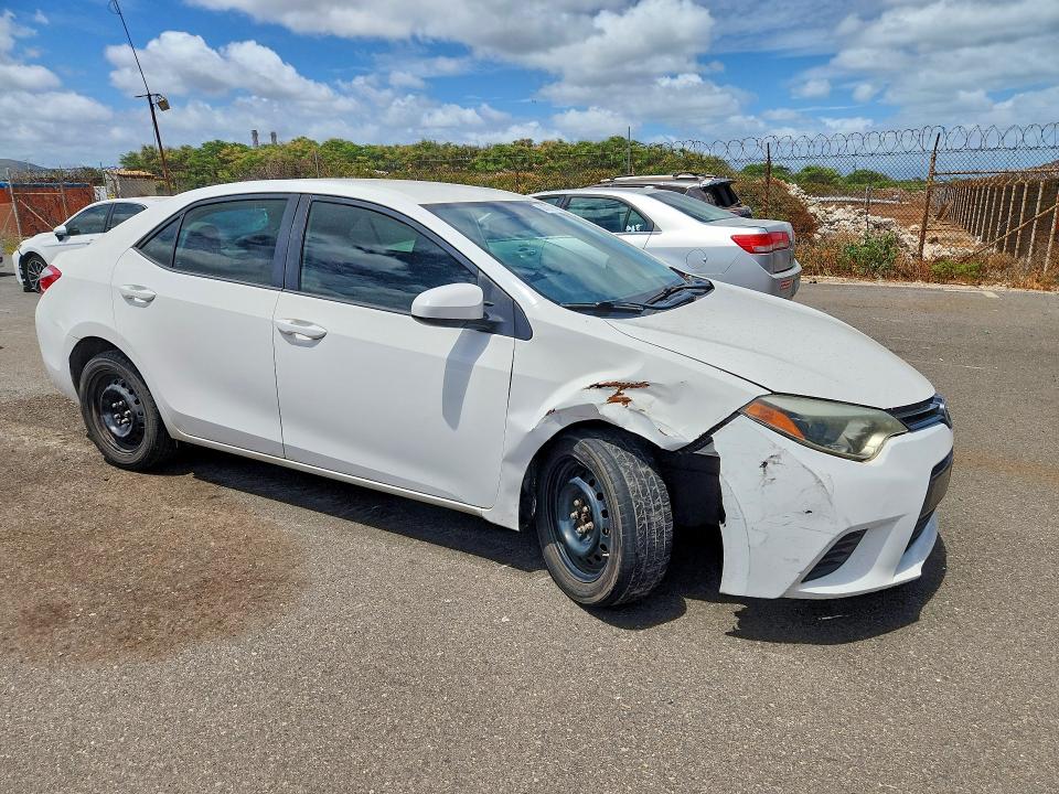 Продажа на аукционе авто 2015 Toyota Corolla, vin: 5YFBURHE4FP195262, номер лота: 58457756