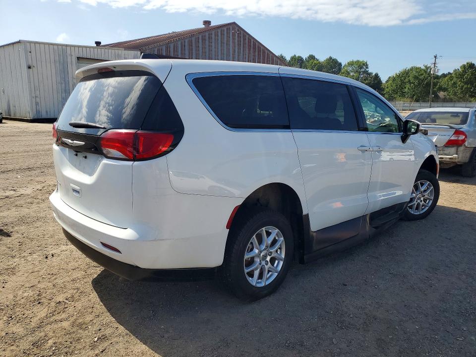 Продажа на аукционе авто 2022 Chrysler Voyager, vin: 2C4RC1CG8NR186655, номер лота: 55514916