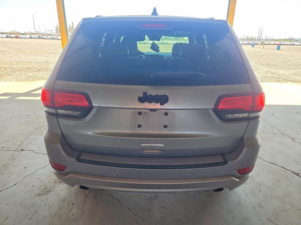 2015 Jeep Grand Cherokee მანქანა იყიდება აუქციონზე, vin: 1C4RJEAG0FC957295, აუქციონის ნომერი: 59098956