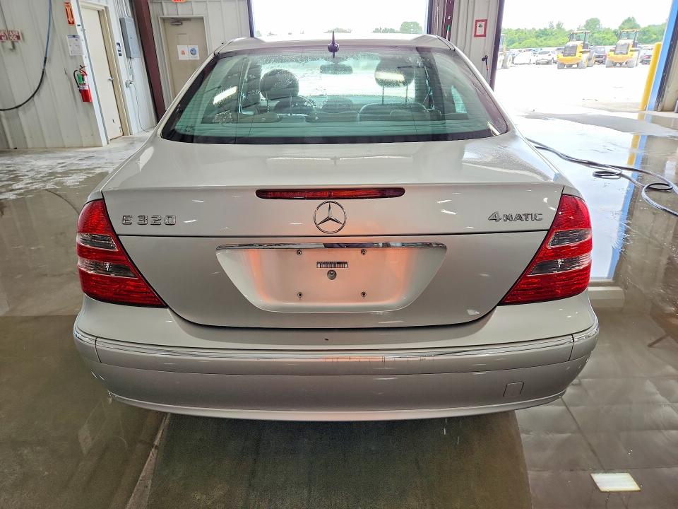 2005 Mercedes-benz E მანქანა იყიდება აუქციონზე, vin: WDBUF82J45X174929, აუქციონის ნომერი: 55387826