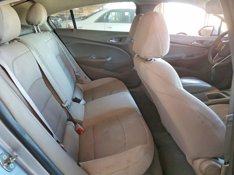 59031566 :رقم المزاد ، 1G1BC5SM8J7215253 vin ، 2018 Chevrolet Cruze مزاد بيع