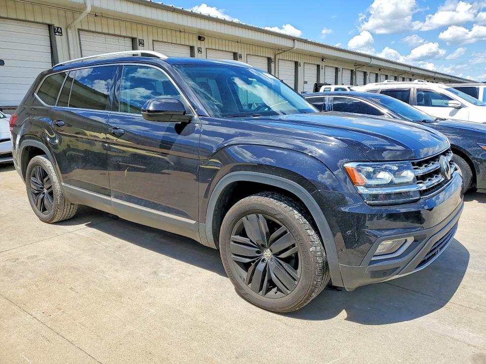 2018 Volkswagen Atlas მანქანა იყიდება აუქციონზე, vin: 1V2NR2CA4JC580170, აუქციონის ნომერი: 56938586