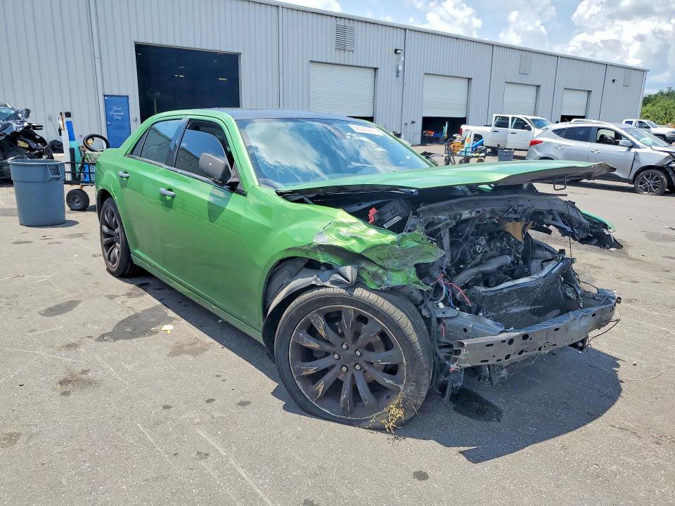 58592266 :رقم المزاد ، 2C3CCAEGXKH555606 vin ، 2019 Chrysler 300 مزاد بيع