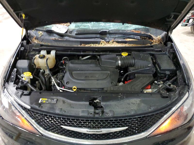 41631886 :رقم المزاد ، 2C4RC1DG4MR516997 vin ، 2021 Chrysler Voyager مزاد بيع