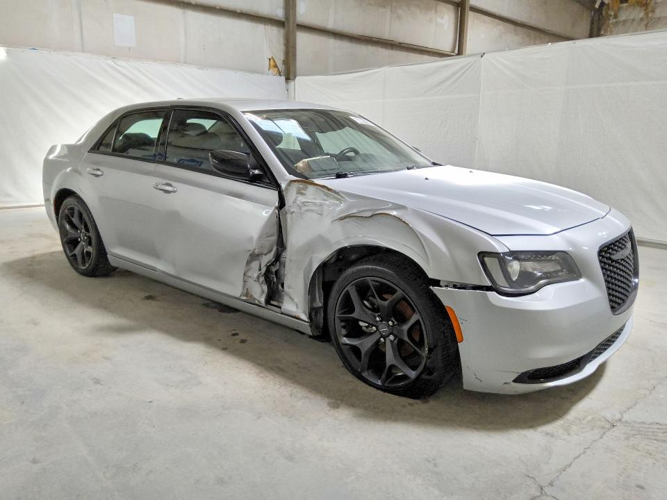 2021 Chrysler 300 მანქანა იყიდება აუქციონზე, vin: 2C3CCAAG6MH644839, აუქციონის ნომერი: 56691166