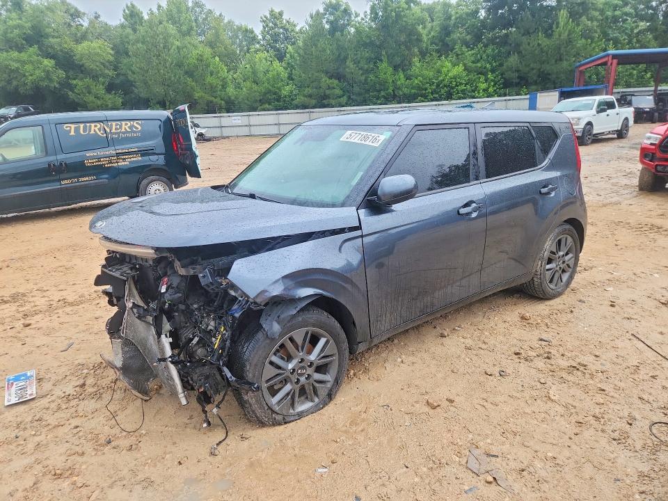 2020 Kia Soul მანქანა იყიდება აუქციონზე, vin: KNDJ33AU3L7714702, აუქციონის ნომერი: 57718616