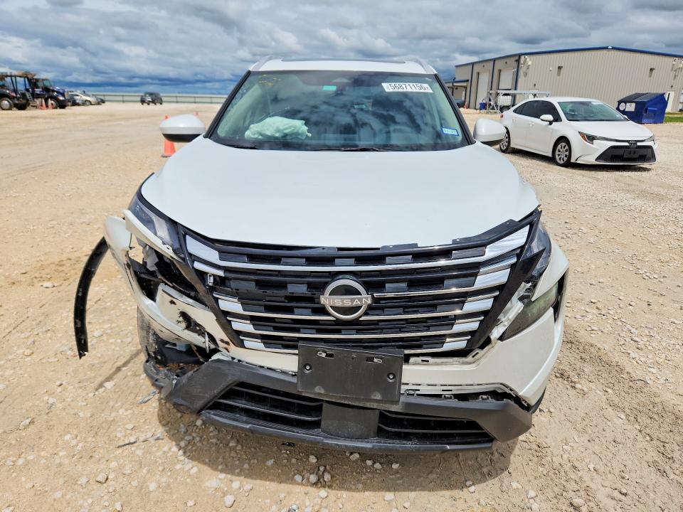 56871156 :رقم المزاد ، 5N1BT3BA4SC671871 vin ، 2025 Nissan Rogue مزاد بيع