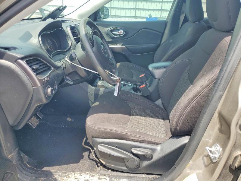 55543326 :رقم المزاد ، 1C4PJLCBXKD357837 vin ، 2019 Jeep Cherokee مزاد بيع