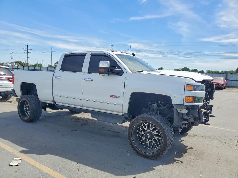 Продажа на аукционе авто 2017 Chevrolet Silverado, vin: 1GC4K0EY2HF201241, номер лота: 56858796