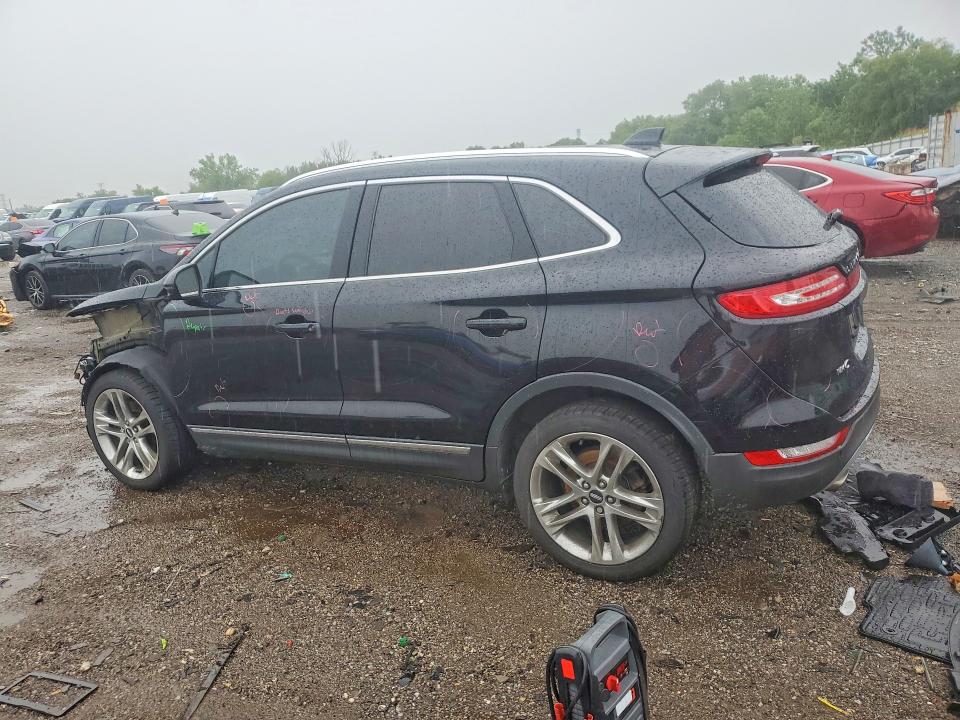57474526 :رقم المزاد ، 5LMCJ3D92HUL68861 vin ، 2017 Lincoln Mkc مزاد بيع