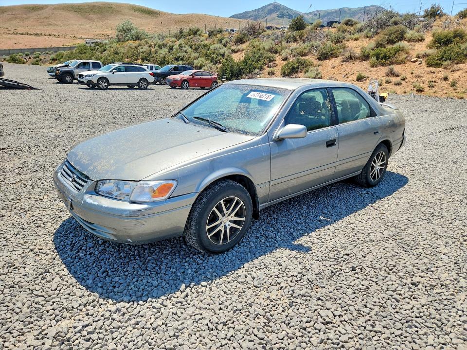 2001 Toyota Camry მანქანა იყიდება აუქციონზე, vin: 4T1BF22KX1U115857, აუქციონის ნომერი: 57768276