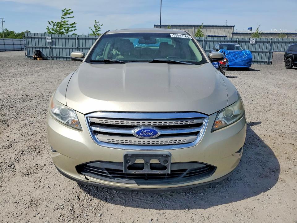55943786 :رقم المزاد ، 1FAHP2HW7BG186025 vin ، 2011 Ford Taurus مزاد بيع