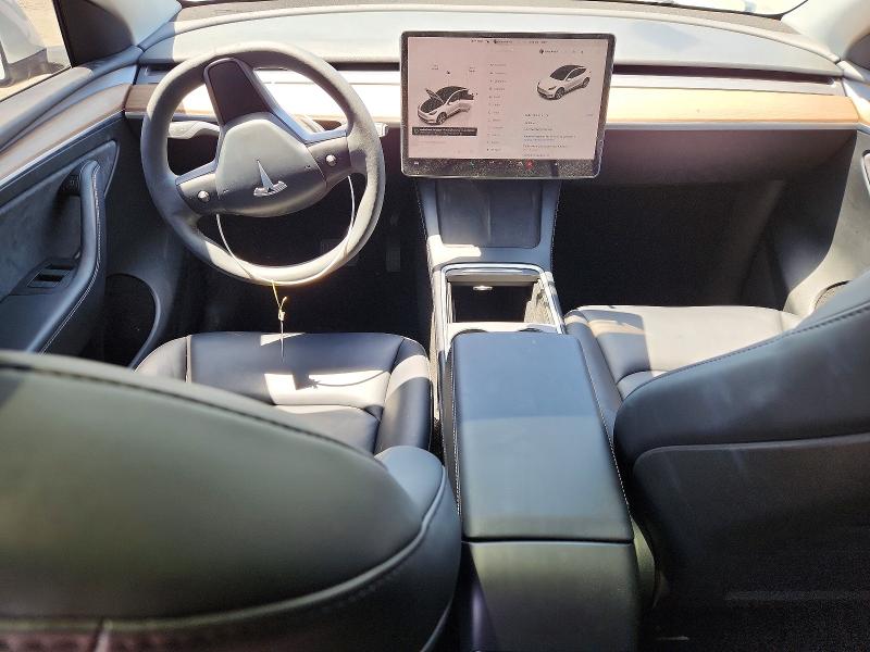 57597116 :رقم المزاد ، 7SAYGDED3RF047901 vin ، 2024 Tesla Model Y مزاد بيع