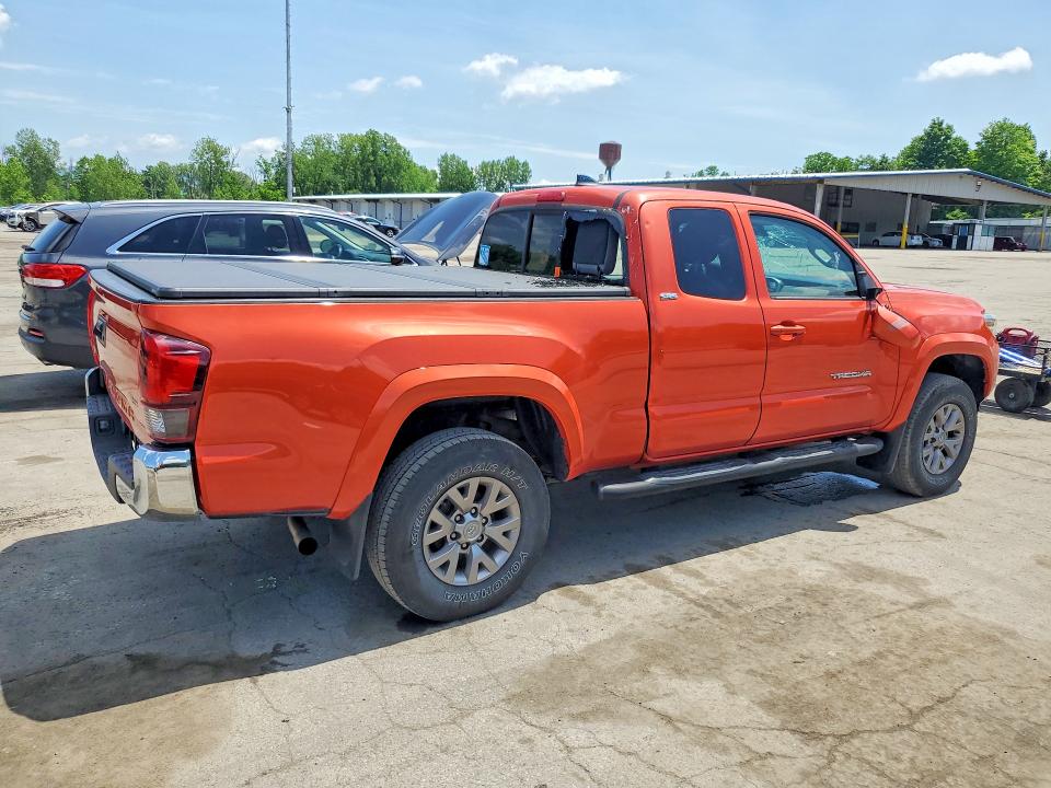 2018 Toyota Tacoma მანქანა იყიდება აუქციონზე, vin: 5TFSX5ENXJX062472, აუქციონის ნომერი: 57158506