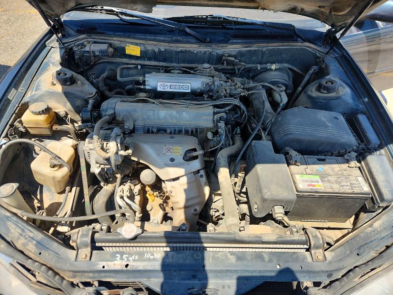 57053056 :رقم المزاد ، 4T1SK12E8SU486274 vin ، 1995 Toyota Camry مزاد بيع
