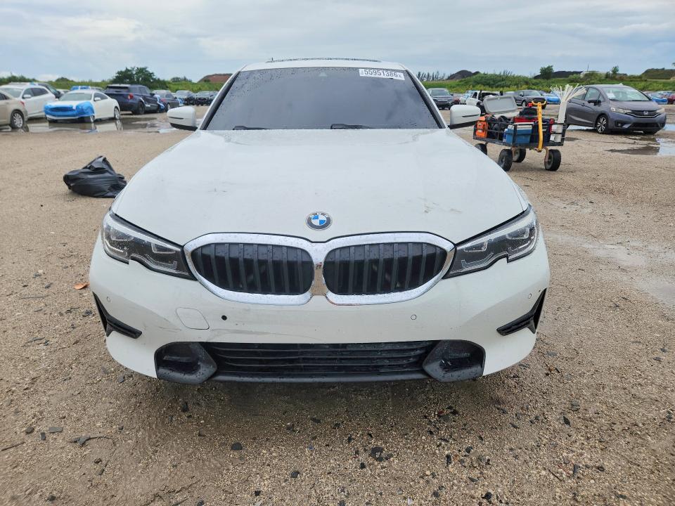 55951386 :رقم المزاد ، 3MW5R1J05L8B18309 vin ، 2020 Bmw 330i مزاد بيع