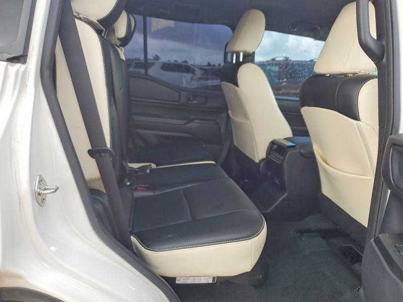 56579206 :رقم المزاد ، JTEABFAJ9RK004182 vin ، 2024 Toyota Land Cruiser مزاد بيع