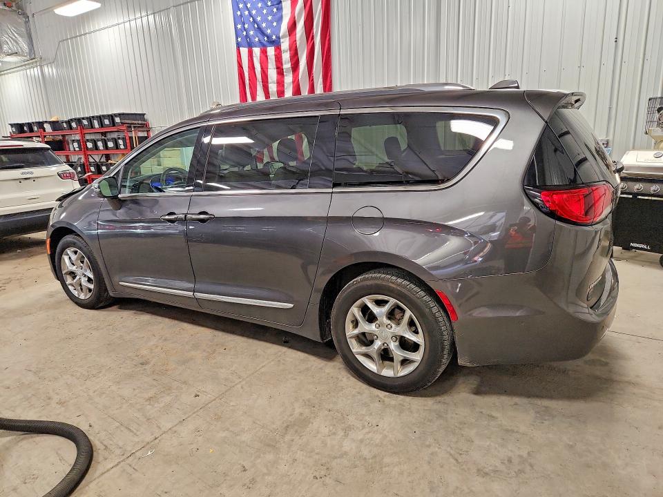 Продаж на аукціоні авто 2017 Chrysler Pacifica, vin: 2C4RC1GG6HR785892, номер лоту: 57649876