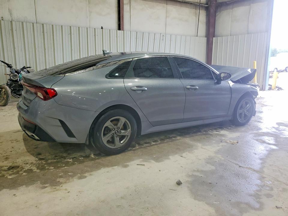 57172566 :رقم المزاد ، 5XXG14J26MG028005 vin ، 2021 Kia K5 مزاد بيع
