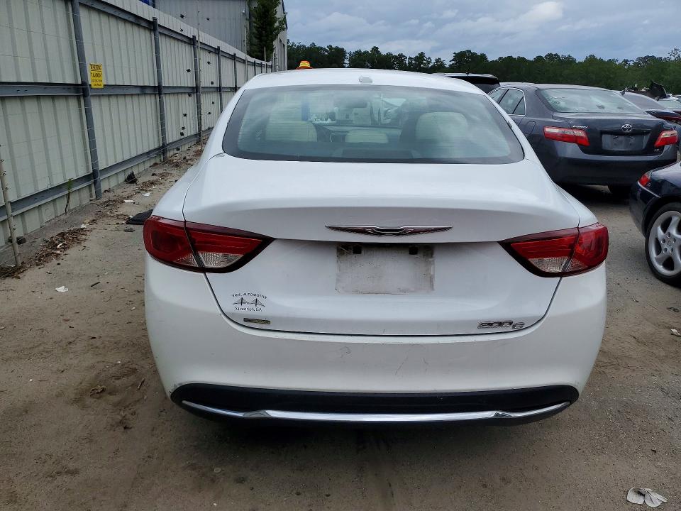 Продаж на аукціоні авто 2015 Chrysler 200, vin: 1C3CCCCB2FN629181, номер лоту: 57717406