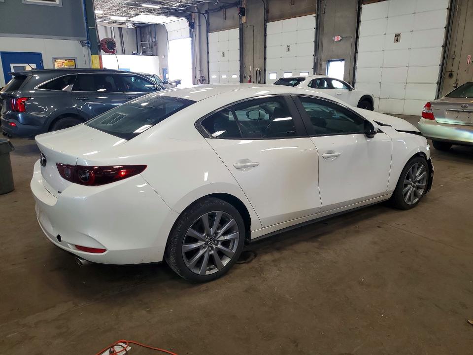 56602576 :رقم المزاد ، 3MZBPABM3PM357509 vin ، 2023 Mazda 3 مزاد بيع