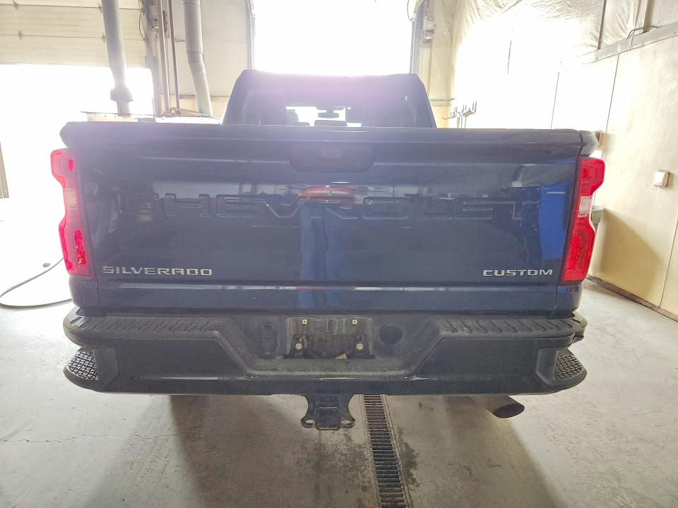 57608846 :رقم المزاد ، 1GC4YME74MF291192 vin ، 2021 Chevrolet Silverado مزاد بيع