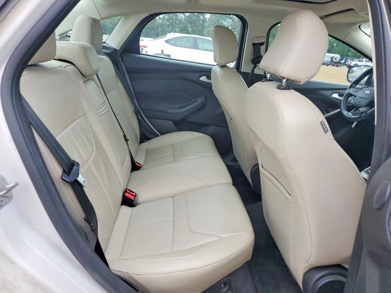 54874346 :رقم المزاد ، 1FADP3J27GL369208 vin ، 2016 Ford Focus مزاد بيع
