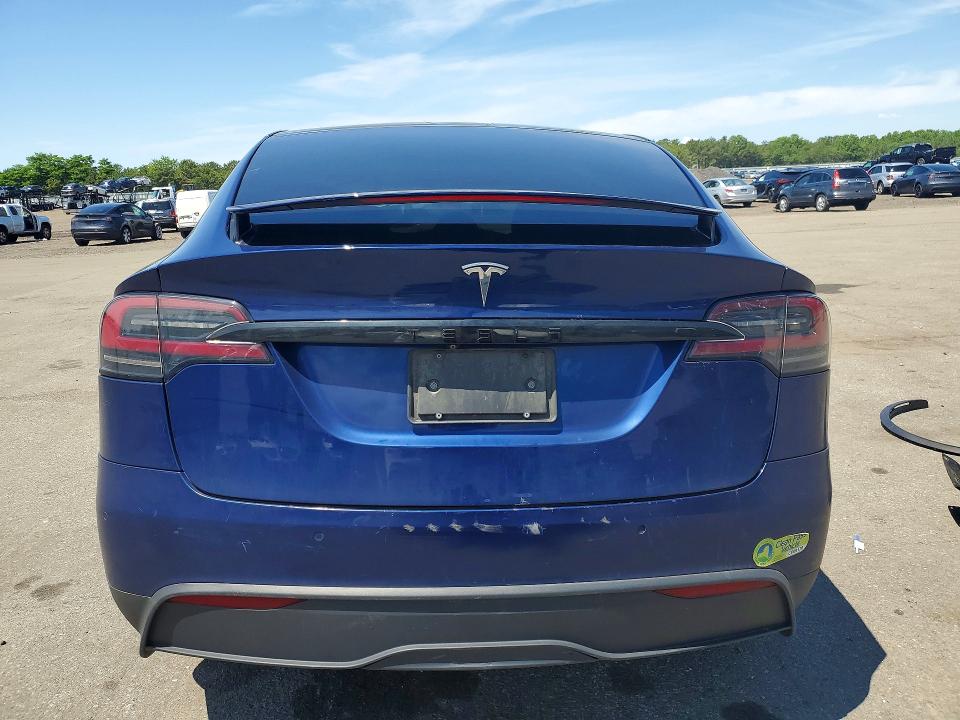 2022 Tesla Model X მანქანა იყიდება აუქციონზე, vin: 7SAXCAE59NF361559, აუქციონის ნომერი: 57378166