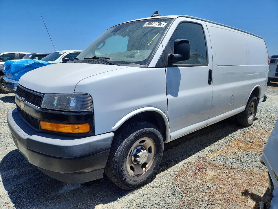 55821706 :رقم المزاد ، 1GCWGAF70M1153140 vin ، 2021 Chevrolet Express G2500 مزاد بيع