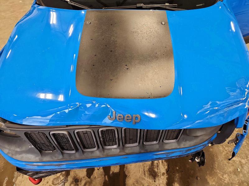 2015 Jeep Renegade მანქანა იყიდება აუქციონზე, vin: ZACCJBCT8FPB88815, აუქციონის ნომერი: 57673296