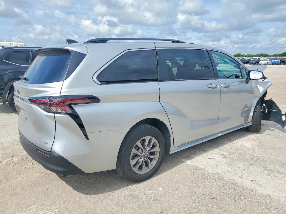 56638666 :رقم المزاد ، 5TDYRKEC2SS227911 vin ، 2025 Toyota Sienna مزاد بيع
