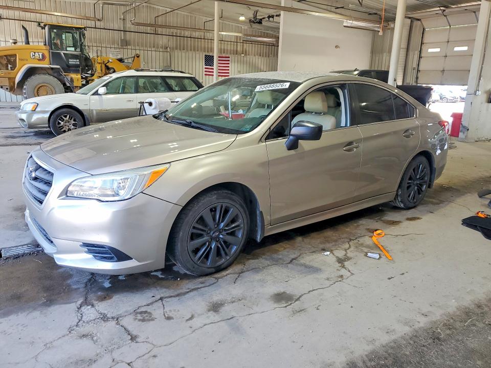 55688526 :رقم المزاد ، 4S3BNAA69F3061146 vin ، 2015 Subaru Legacy مزاد بيع