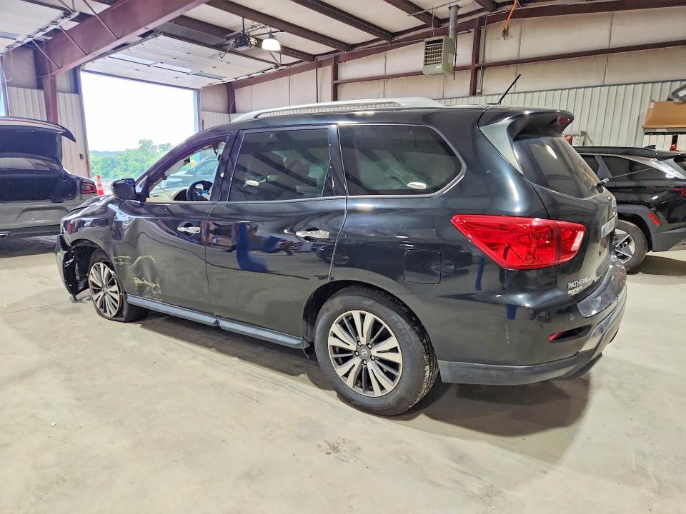 Auction sale of the 2017 Nissan Pathfinder, vin: 5N1DR2MN7HC685841, lot number: 57875056