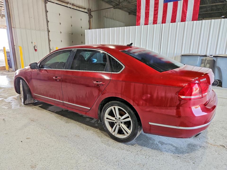2015 Volkswagen Passat მანქანა იყიდება აუქციონზე, vin: 1VWBS7A37FC014017, აუქციონის ნომერი: 59167286