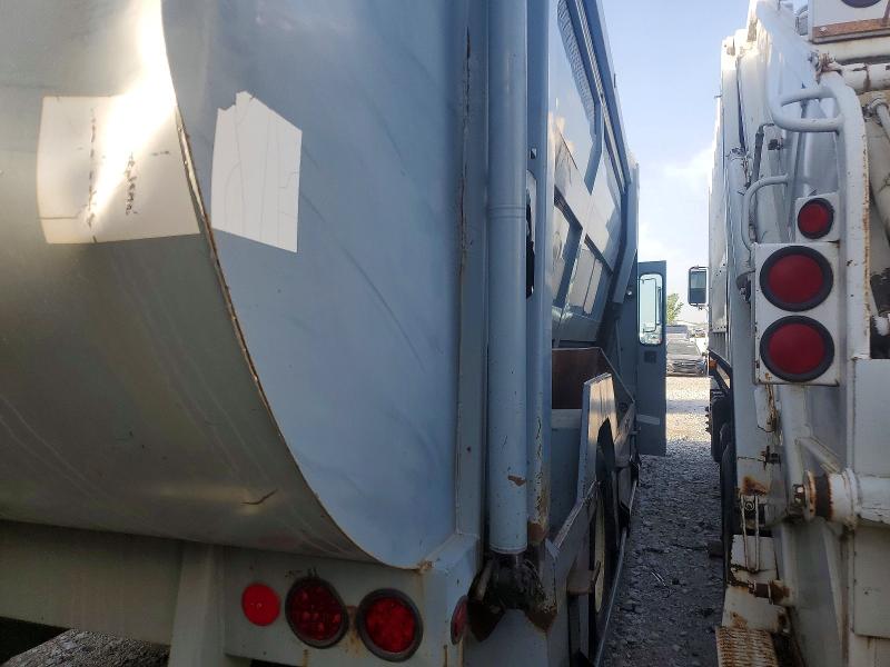 Продаж на аукціоні авто 2001 International 4900, vin: 1HTSDAAN01H293935, номер лоту: 55910376