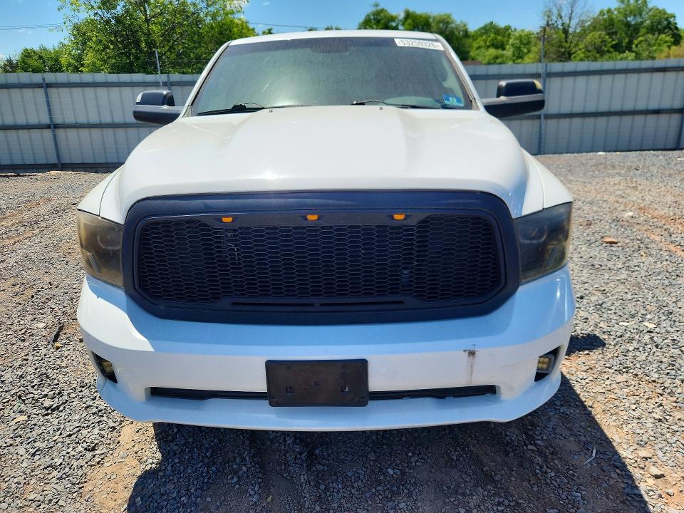 Продажа на аукционе авто 2015 Ram 1500, vin: 1C6RR7FT3FS746910, номер лота: 53259326