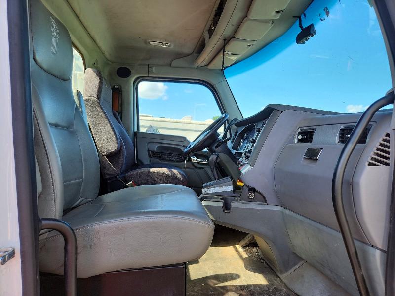 Продаж на аукціоні авто 2016 Kenworth T680, vin: 1XKYA48X8GJ496439, номер лоту: 57909376