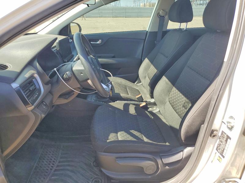57685676 :رقم المزاد ، 3KPA24AD0NE479574 vin ، 2022 Kia Rio مزاد بيع