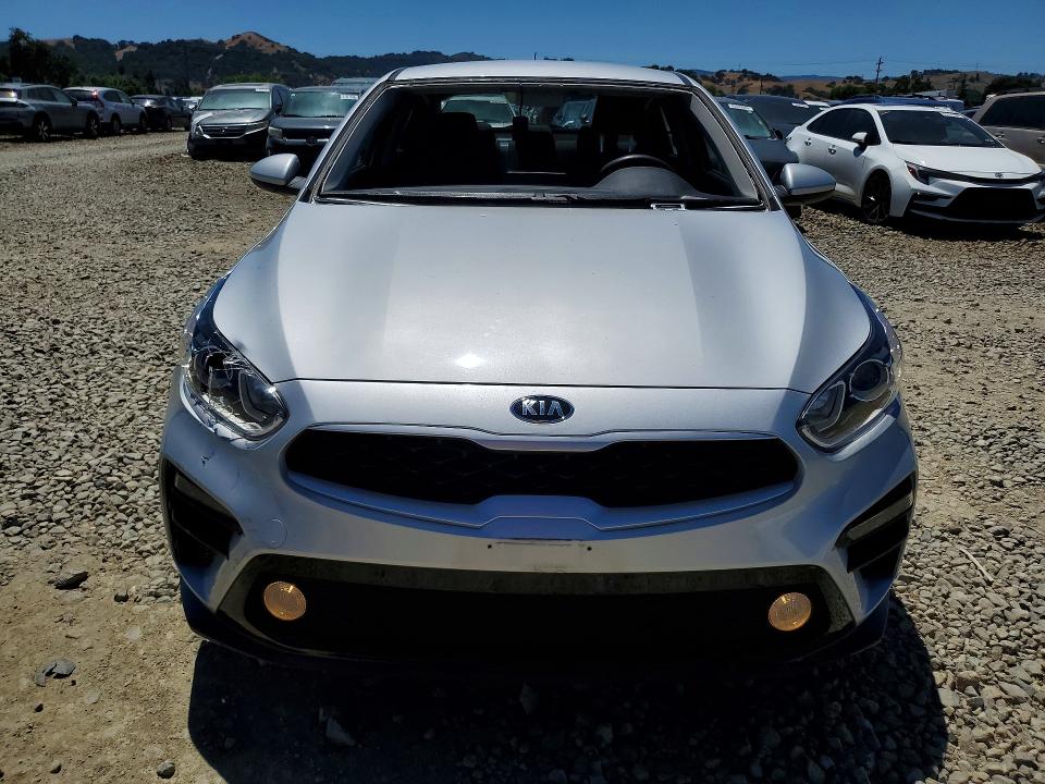 2021 Kia Forte მანქანა იყიდება აუქციონზე, vin: 3KPF24AD7ME315677, აუქციონის ნომერი: 56164276