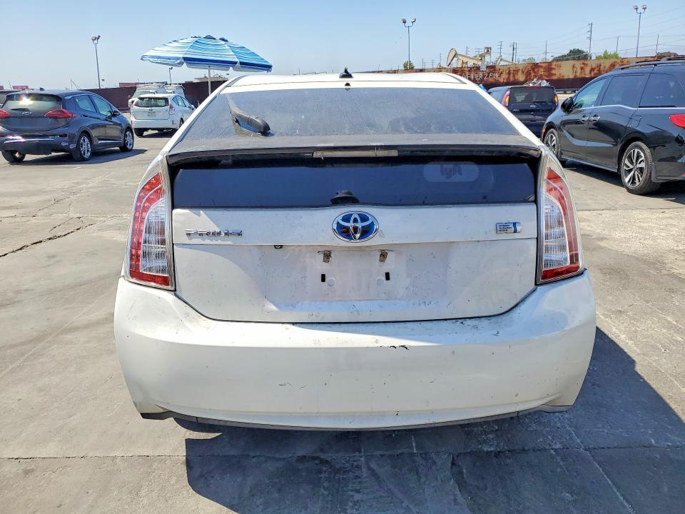 2014 Toyota Prius მანქანა იყიდება აუქციონზე, vin: JTDKN3DU7E0364030, აუქციონის ნომერი: 57273256